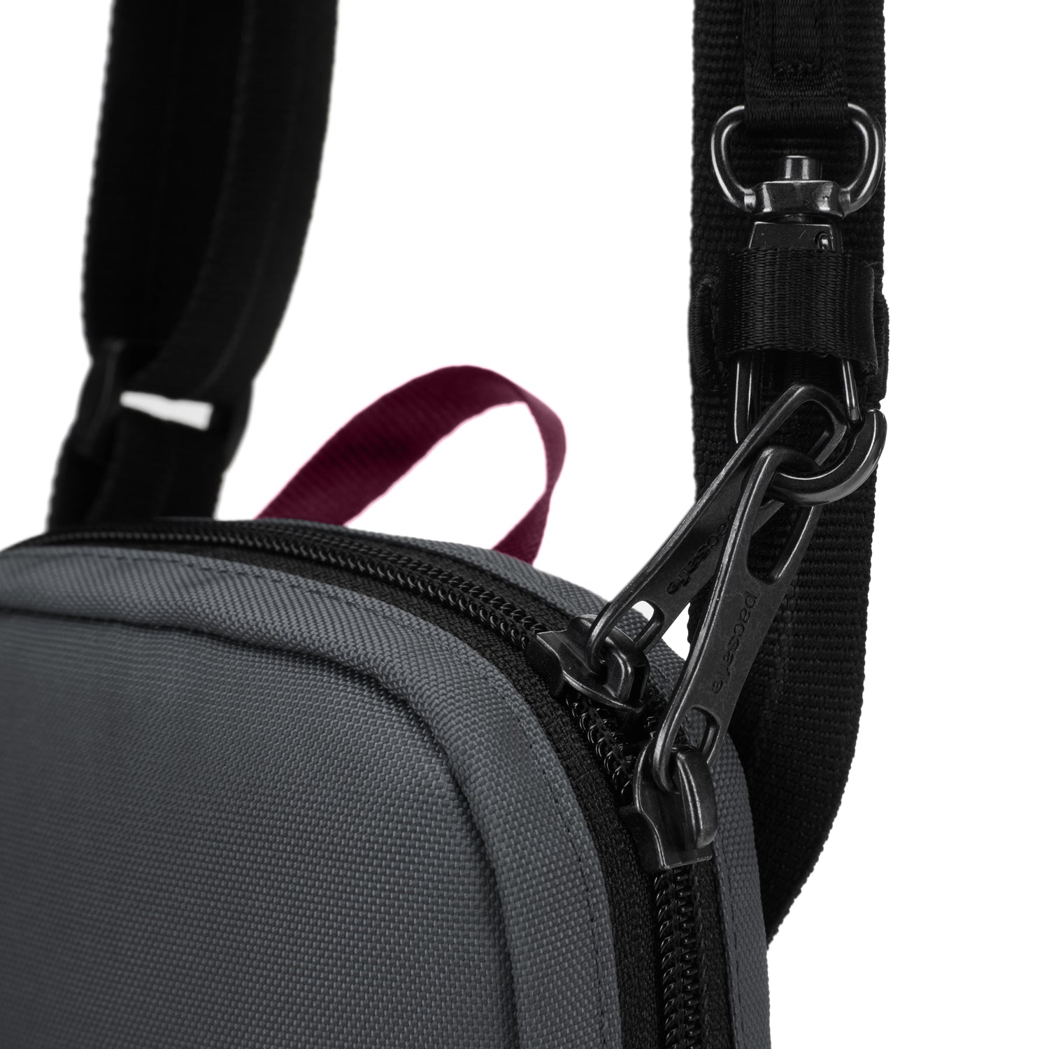 Pacsafe RFIDsafe Tech Crossbody (SA)
