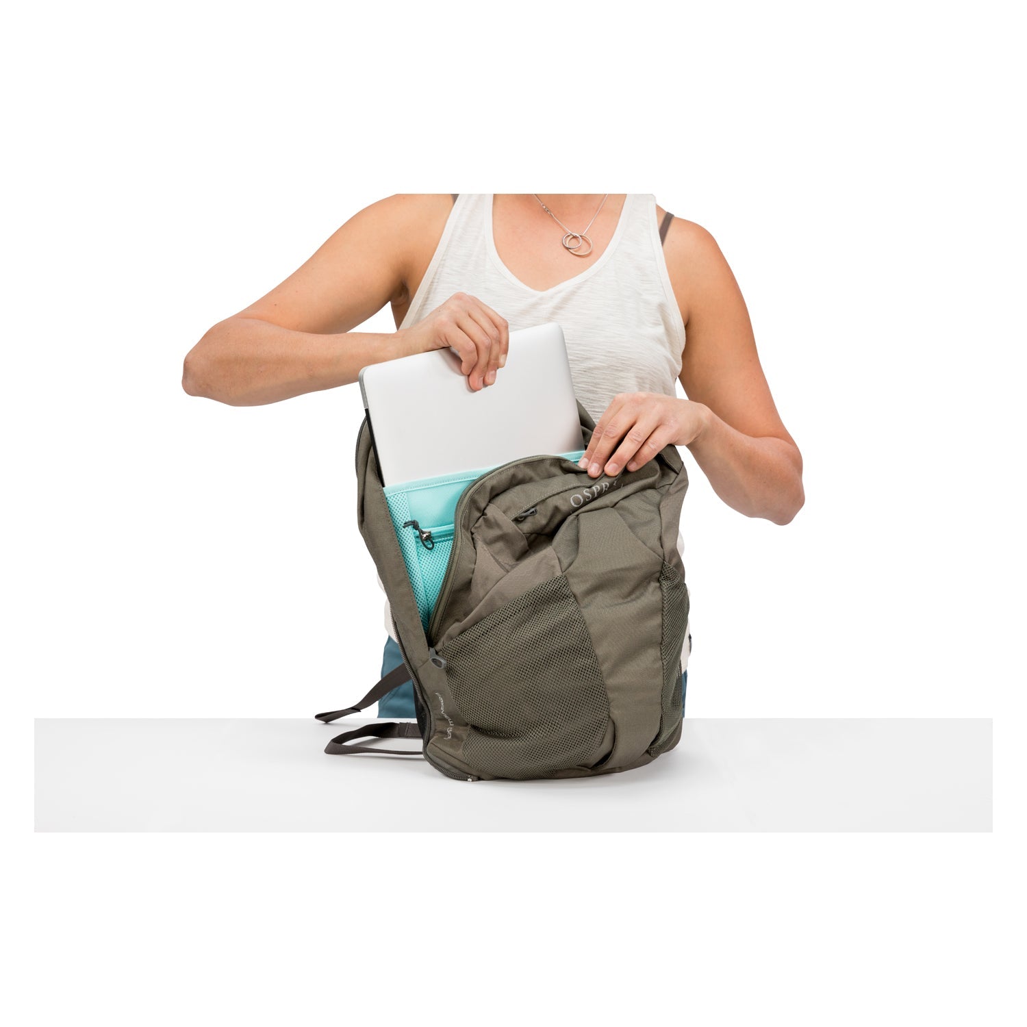 Osprey Fairview Travel Pack 55 Backpack - Small/Medium - Women's Travel - Trekking | Backpacking Packs, Bags, Bags for Women, Osprey, SGTrek, SGTrek Osprey, Travel Backpacks | Osprey-4