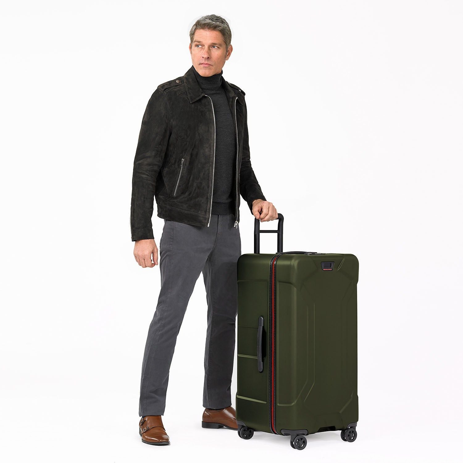 Briggs & Riley Torq 2.0 Extra Large Trunk Spinner