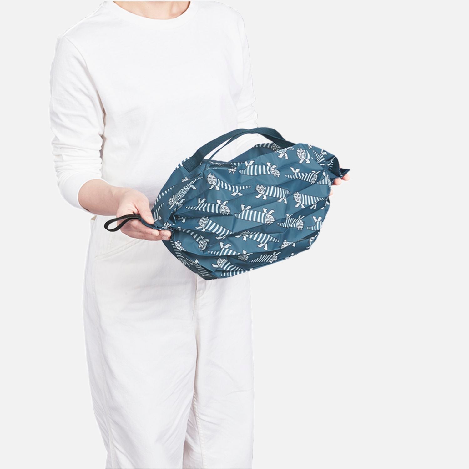 Shupatto X Lisa Larson Foldable Tote Small | Bags, Bags for Women, Foldable Bags, Handbags, Shoulder Bags, Tote Bags, Travel Accessories | Shupatto-17