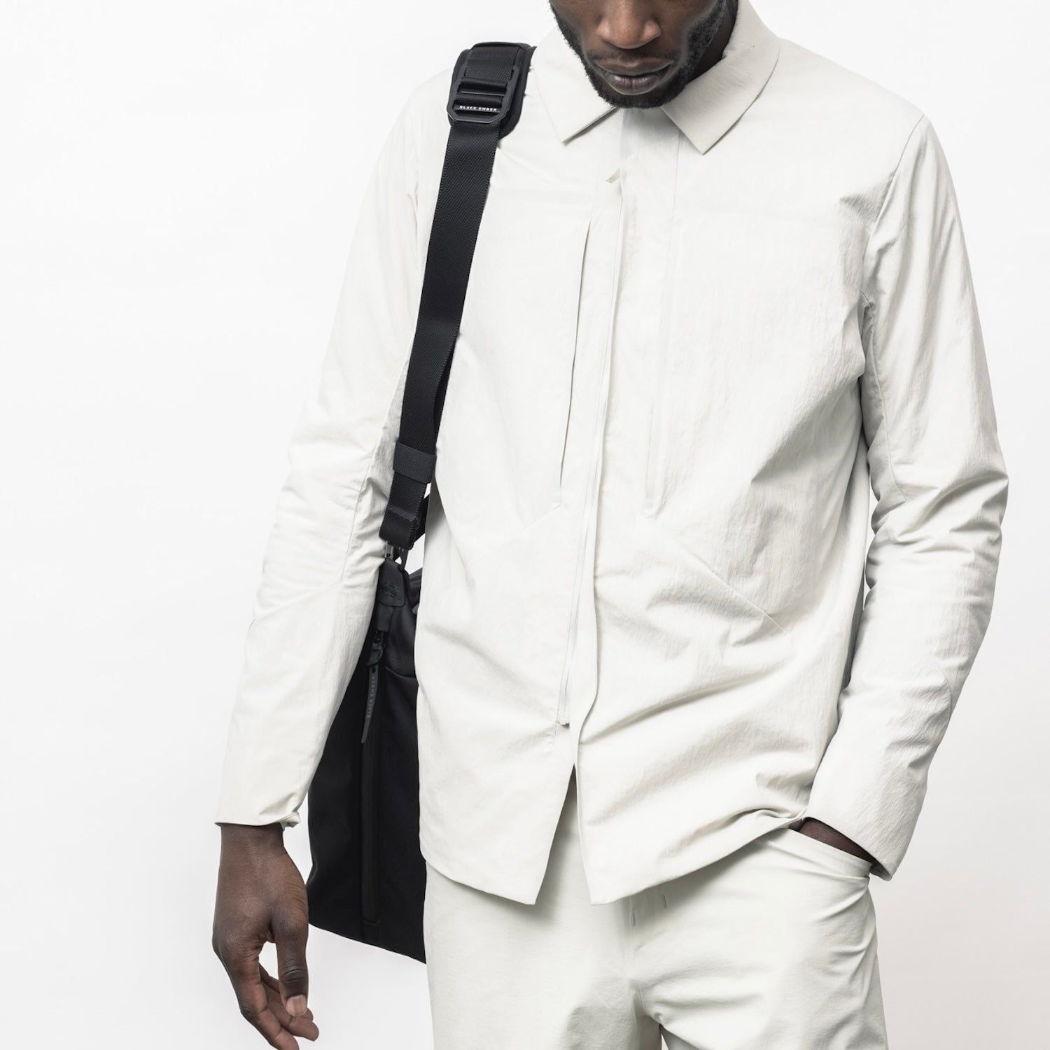 Black Ember WPT 14” Laptop Shoulder Tote 20L